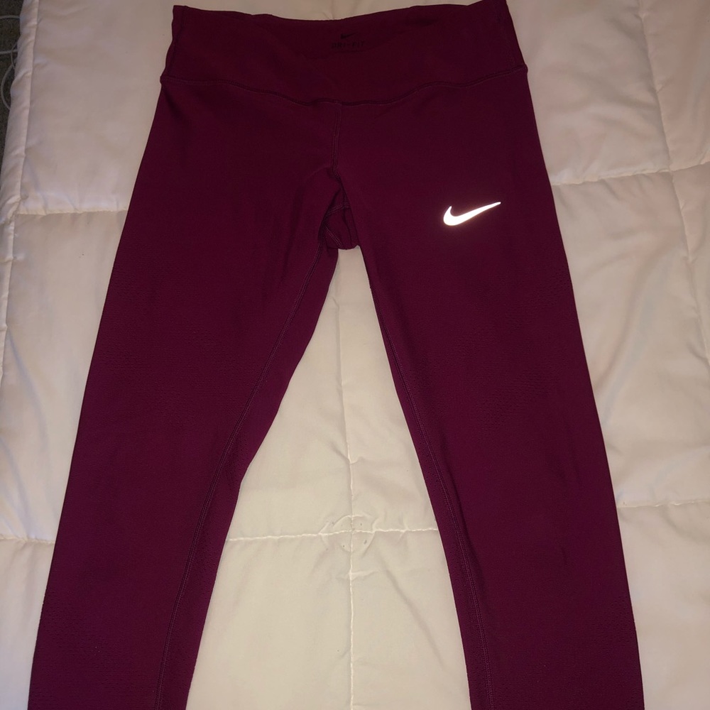 Nike Cropped Legging